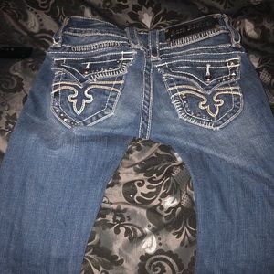 Women’s rock Revival